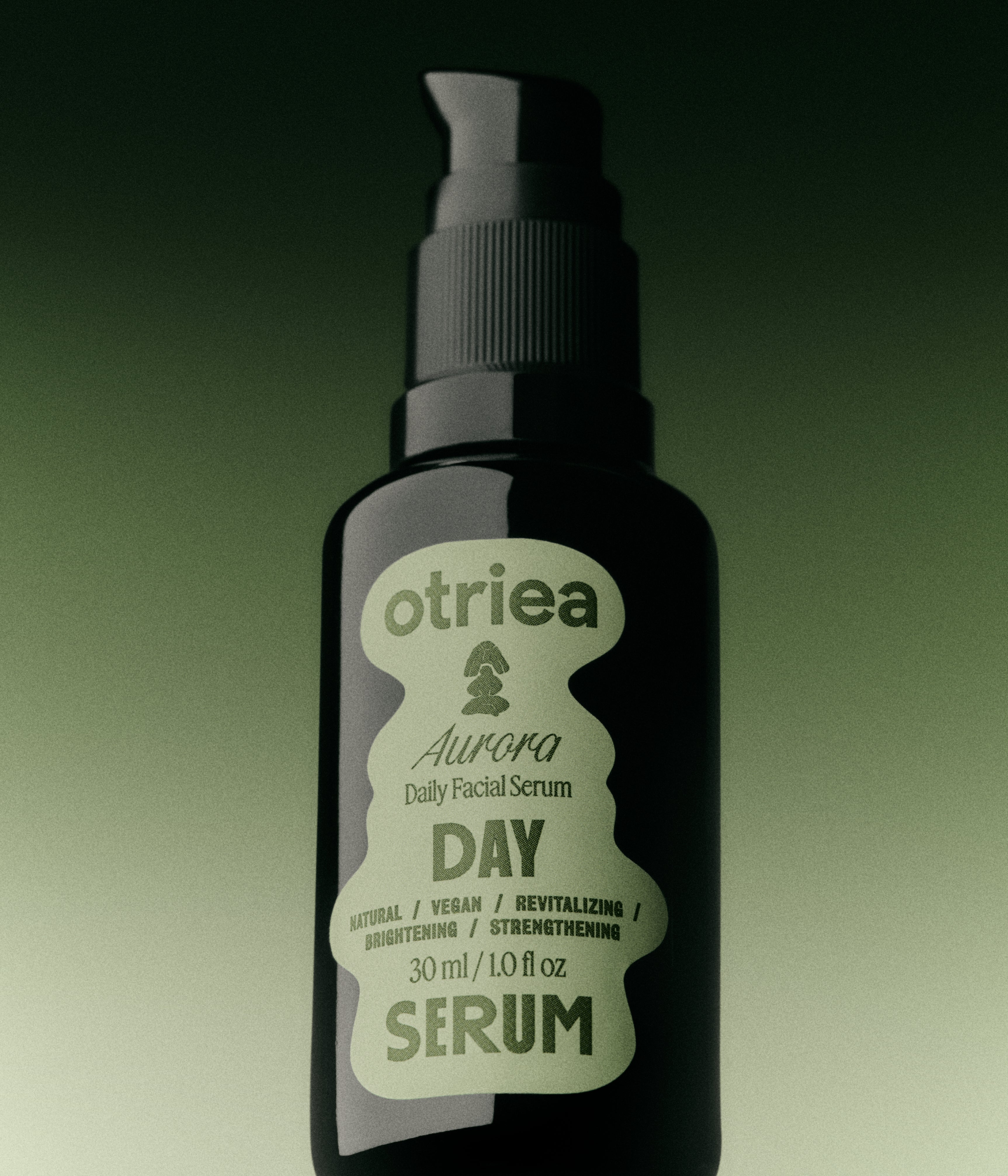 OTRIEA_MM_MACRO_DAY_SERUM.jpg